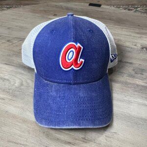 Atlanta Braves Cooperstown New Era 9Forty Mesh Trucker Hat Snapback Blue & White